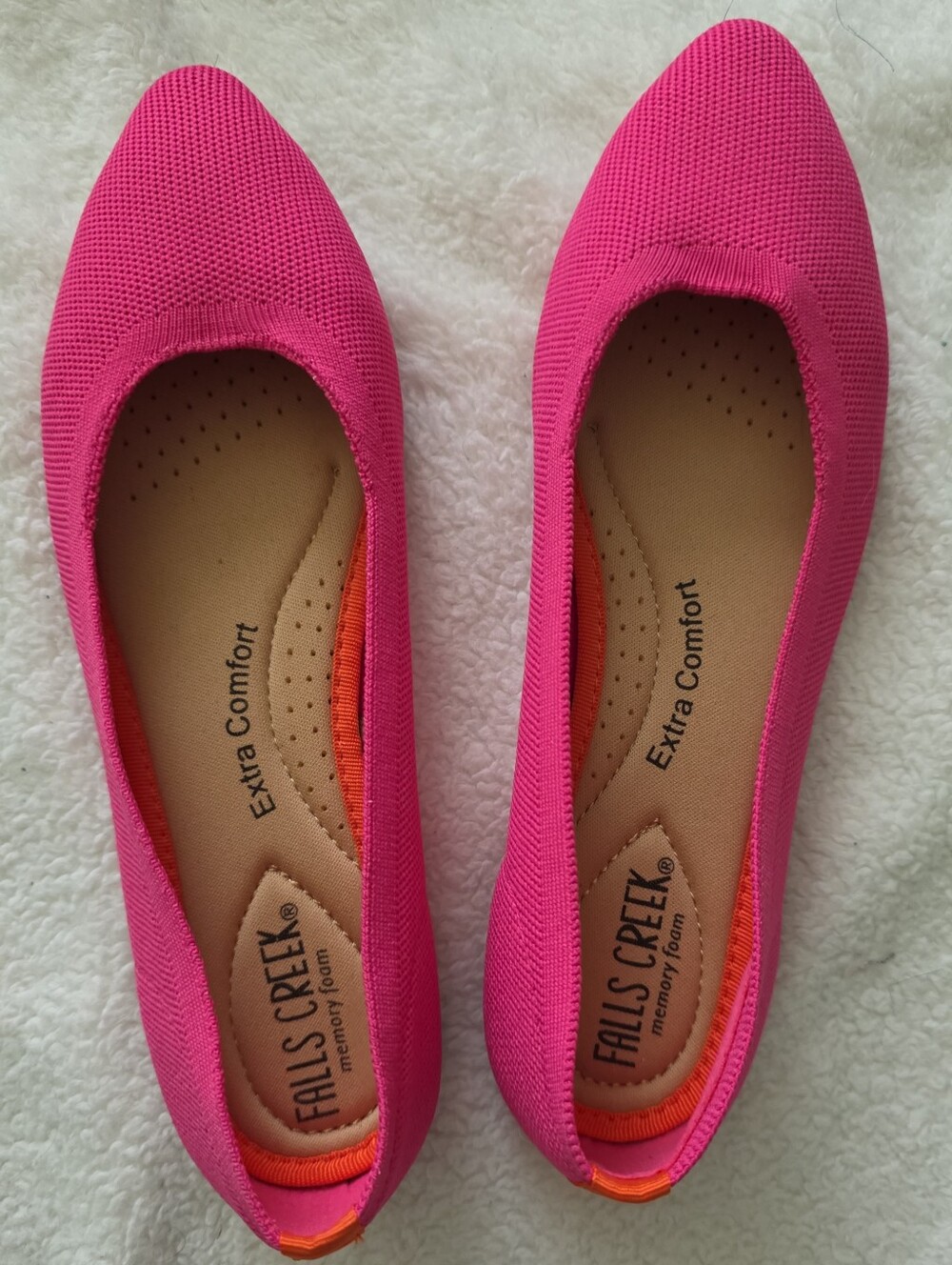 Falls Creek Memory Foam Knit Flats Women's Size 7